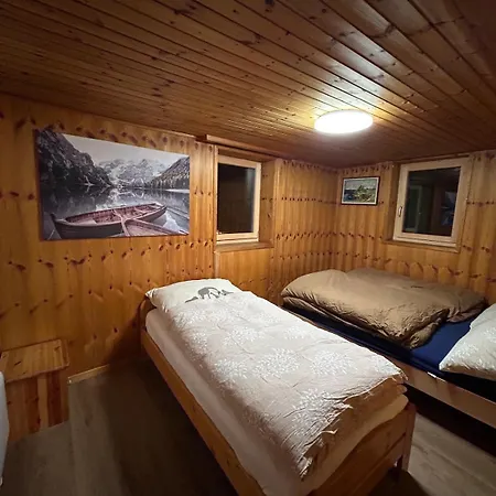 Ideal For Hiking Biking Swimming Or Relaxing Apartamento