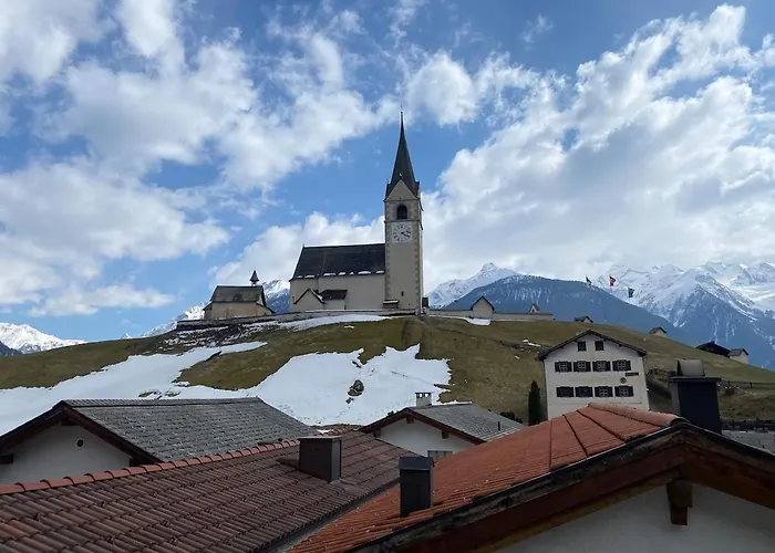 Ideal For Hiking Biking Swimming Or Relaxing Daire *